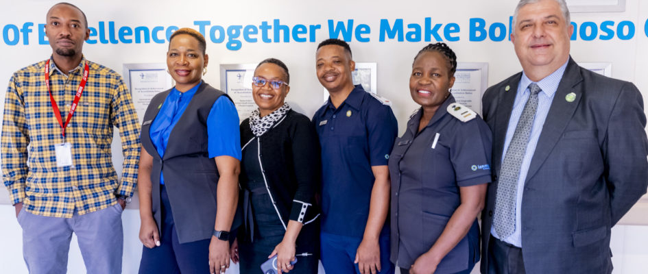 Lenmed Bokamoso Private Hospital staff standing alongside the new Aquilion Prime SP CT Scanner