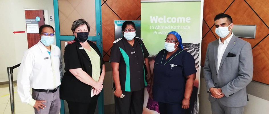 portrait of doctors and nurses with masks on