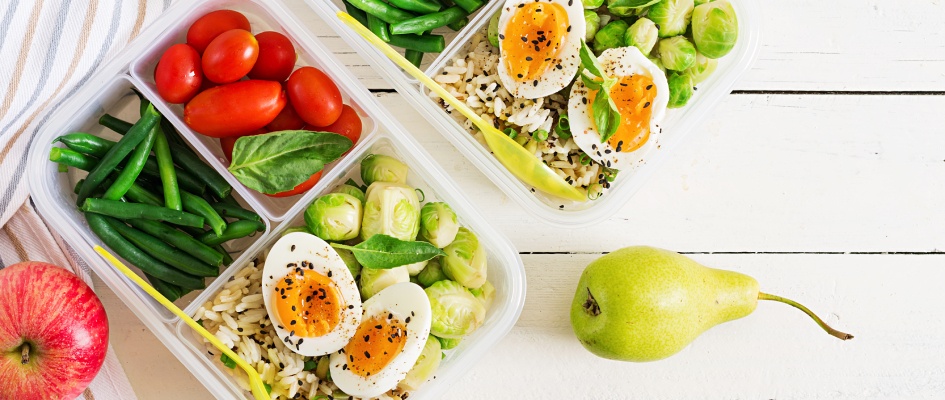 healthy colourful lunchboxes display